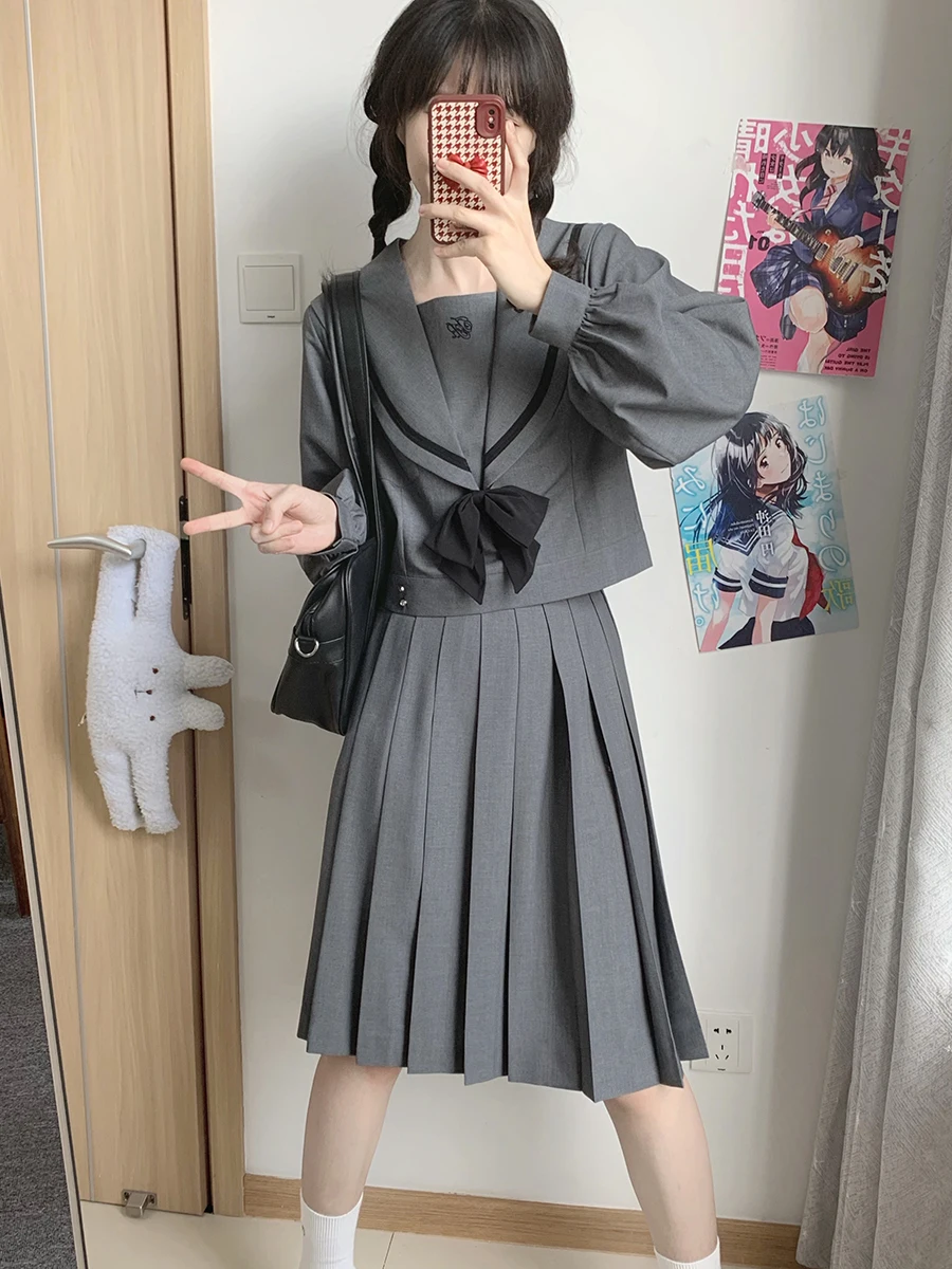 制服風の長袖水手服をどう選ぶ？優雅さと実用性を両立するベストな選び方とは