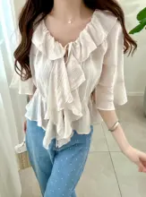 美しいデザインの2Wayオフショルダー上衣【不規則なフリル・透け感あり】