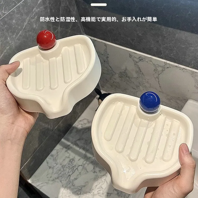 かわいいデザインの大型ソープディッシュ：水切り機能付きバスルーム用の実用性とサイズ選びのポイント