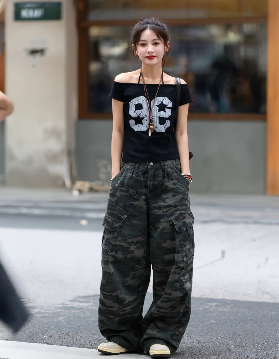 大人可愛い服 50代コーデ 完全ガイド｜高腰サスペンダーとウエストマークのバランス