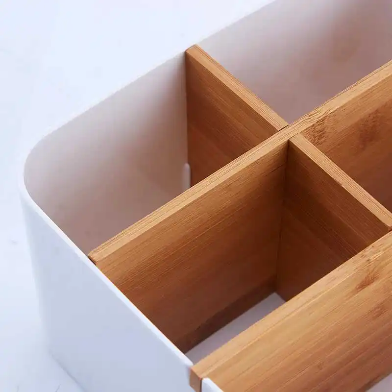 ポスト一体型宅配ボックスの実用性と設置ガイド：シンプルなデザインの多機能収納ボックス