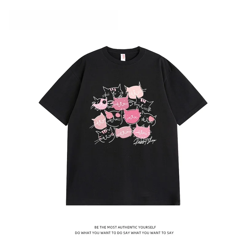 猫 モチーフ のデザイン性を実現したコットン半袖Tシャツ：通勤風のゆったりスタイル