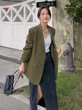 オリーブグリーンのレディースブレザー【フィット・クラシックデザイン・春秋用】（セットアップ対応）