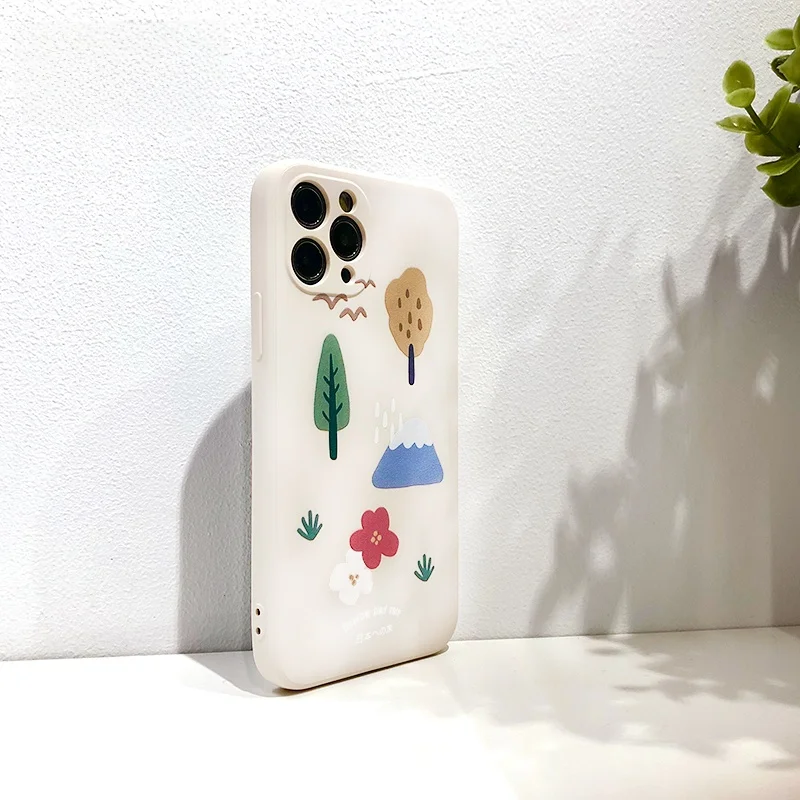 iPhone14手帳型ケース かわいい と 本体のサイズの関係は？富士山イラストが選ぶ「使い心地」の秘密