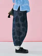 春の雰囲気漂う水洗いドットデニムロールアップパンツ【コットン・ロールアップデザイン】（  セットアップ対応）
