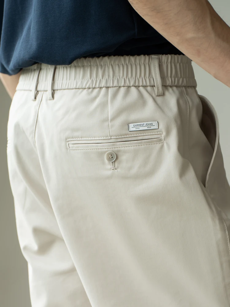 カーゴパンツ メンズ コーデ 完全ガイド｜通勤に不安な男性へ