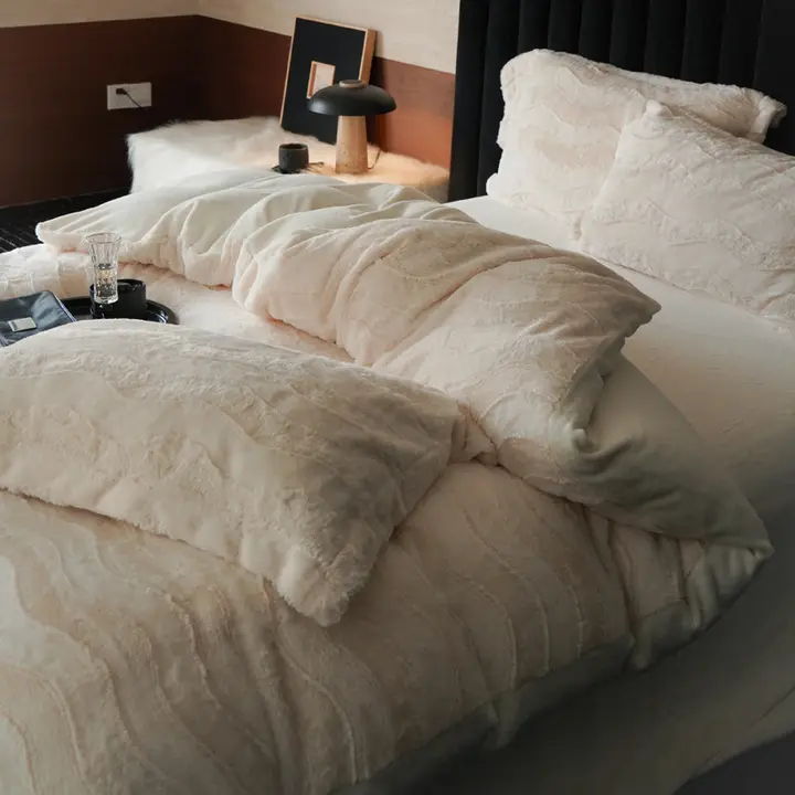 Zijpe 320g高密度フェイクファー ベッドシーツ4点セット【保温・ミルクフリース・AB版】