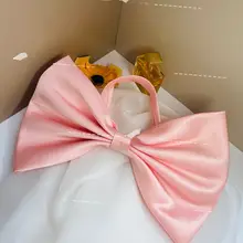 紫色の超大きなリボンネックレス【キャットコスプレ用・撮影小物】
