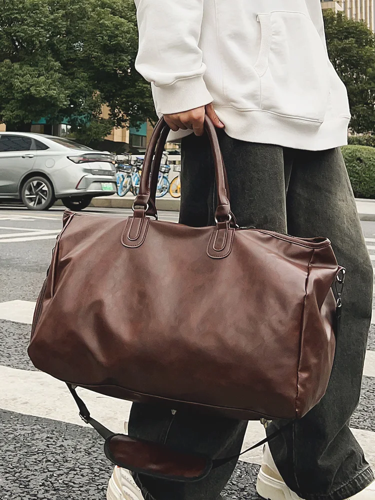 ボストンバッグ スーツケース 45L サイズの実用性と使い分け