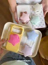 星形マカロンデザインの液状シリコン磁気吸着スマホスタンド【デスク用・伸縮式】