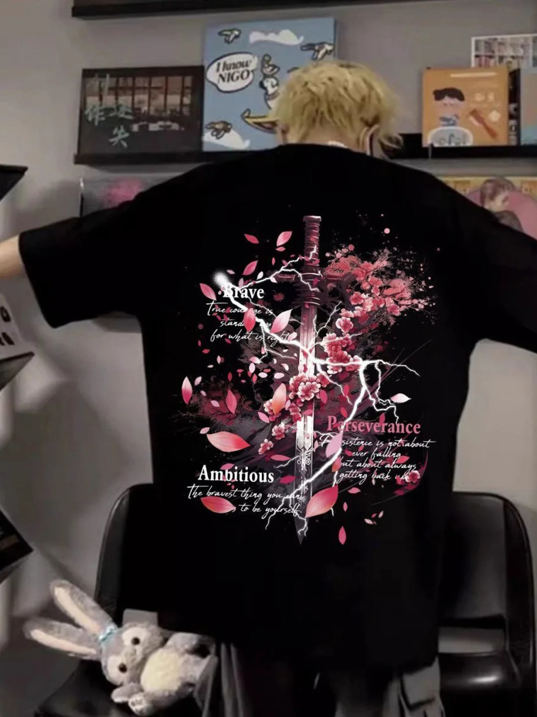 clashでネットワークをルーティングするなら、かっこいいTシャツはどんなもの？