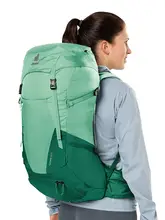 軽量大容量のリュックサック【ハイキング・登山対応・女性用】