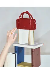 MUVA 斜め掛けスマホポーチ【赤・本革・小型・女性用】