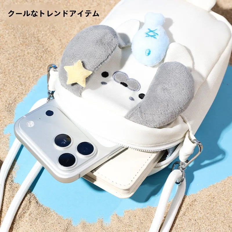 かわいいデザインの大容量リュックサック：酷楽潮玩汪豹豹モデルの実用性と価格分析