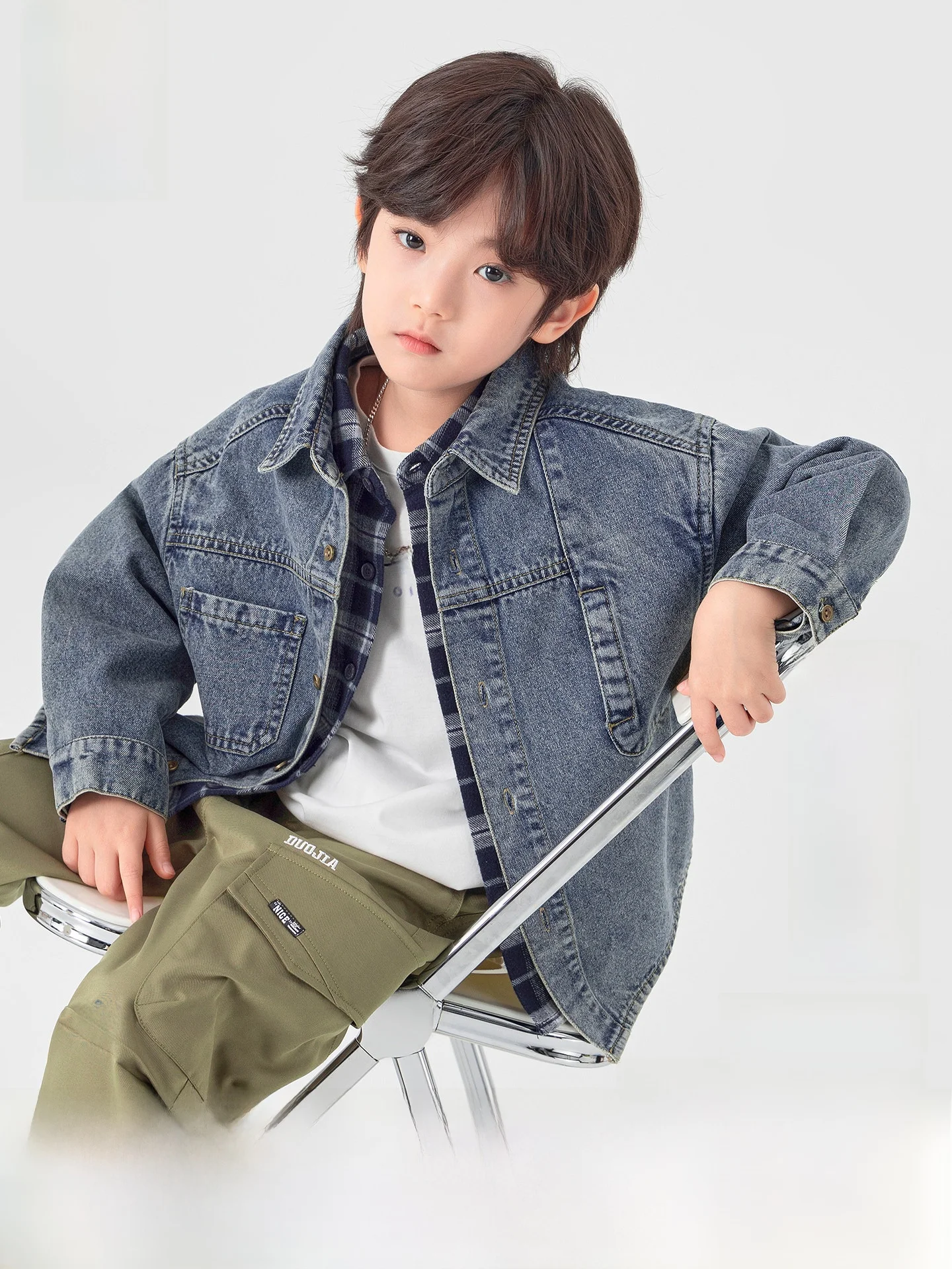 デニムジャケットのサイズ感を正しく理解するための5選厳選ガイド