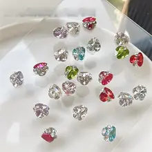 美しい紫色のネイルアクセサリー【K9クリスタル・異形ドット・豪華デザイン】