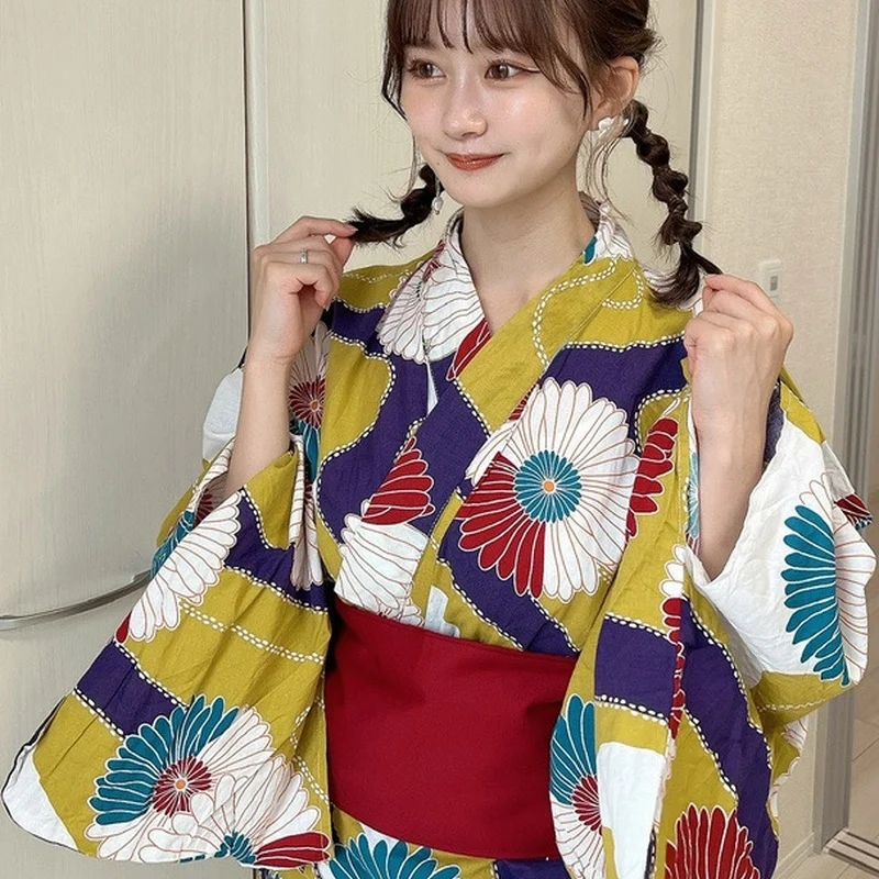 手持ち花火にぴったりな和風浴衣ワンピースを選ぶには？
