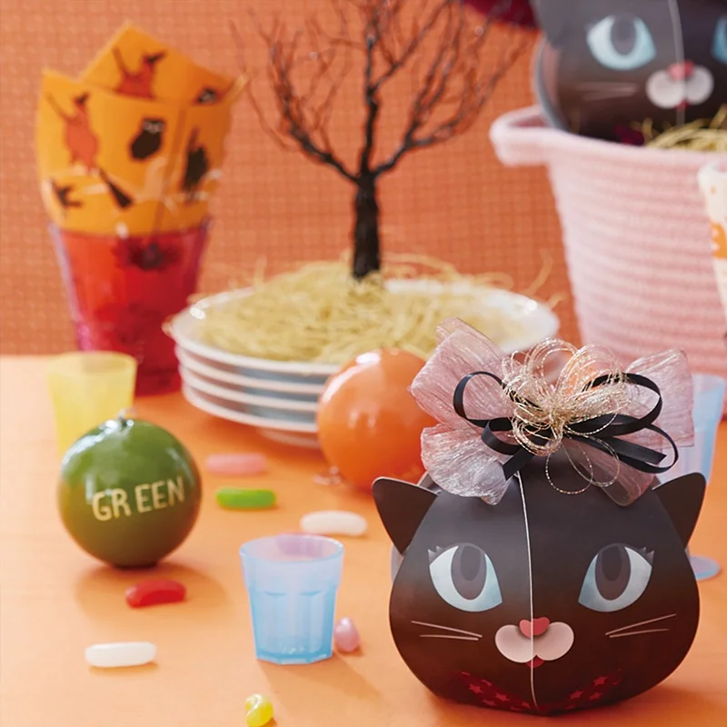 ハロウィン用黒猫デザインのクッキー・キャンディボックス：おしゃれな菓子包装の実用性と使い方