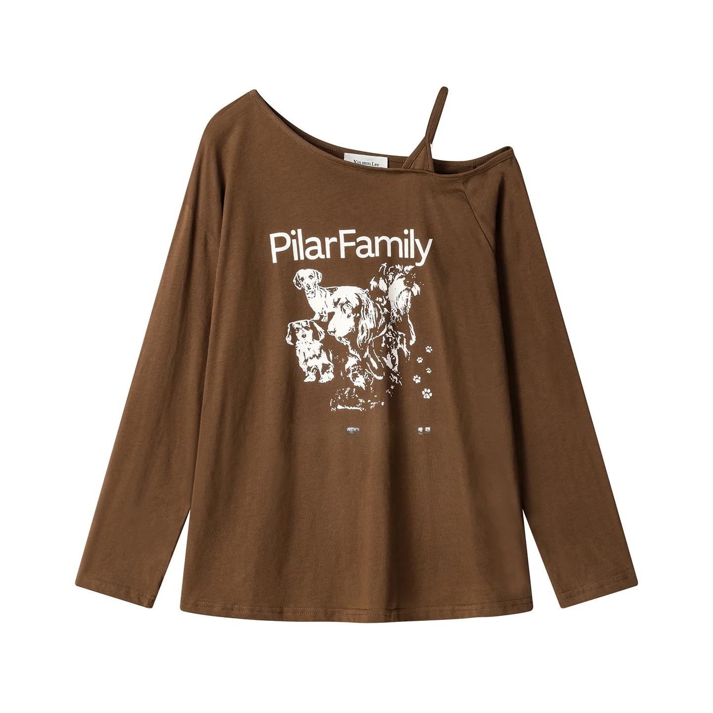 Tシャツを横から着るとき、どうやってスタイリングするの？