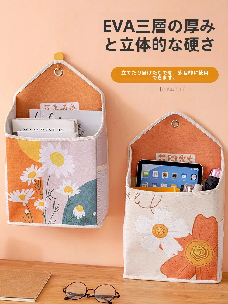 収納スペースが少ない部屋で整理を叶えるには？壁掛け収納ラックの選び方と実際の使い方