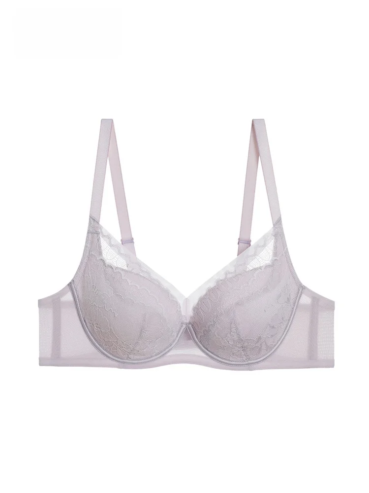 大きいサイズブラジャーをどう選ぶ？無縫製で柔らかさとフィット感を両立するアイテムの選び方