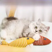 猫用おもちゃ【猫ミント入り・リアルな魚デザイン・遊び心満載】