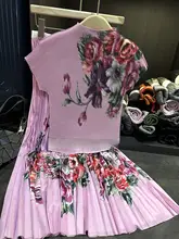 高級感あるコーン粒のプリーツ柄Tシャツ【夏用・スリムフィット・ウエストゴム】と百褶裙（セット アップ対応）