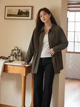 春用女性中長丈シャツ【シルエットを美しく見せる・ウエスト絞りデザイン・独特な肩ライン】