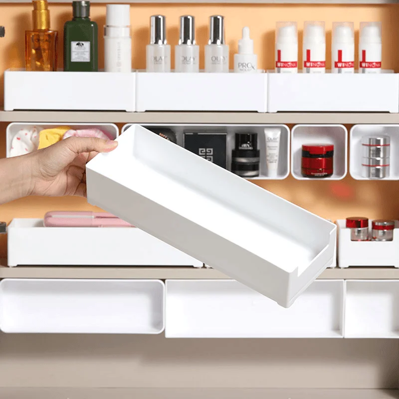 白色プラスチック製化粧品収納ボックス：バスルーム用狭長タイプの実用性と耐久性解析
