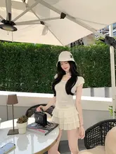 温かみのあるデザインのフラワーレースニットトップス【薄手・透かし編み・フレンチスタイル】（セットアップ対応）