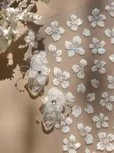 夢幻的なネイルデザイン！桜柄ネイルシール【クリスタルフラワー・3Dエンボス・光沢バックシール】
