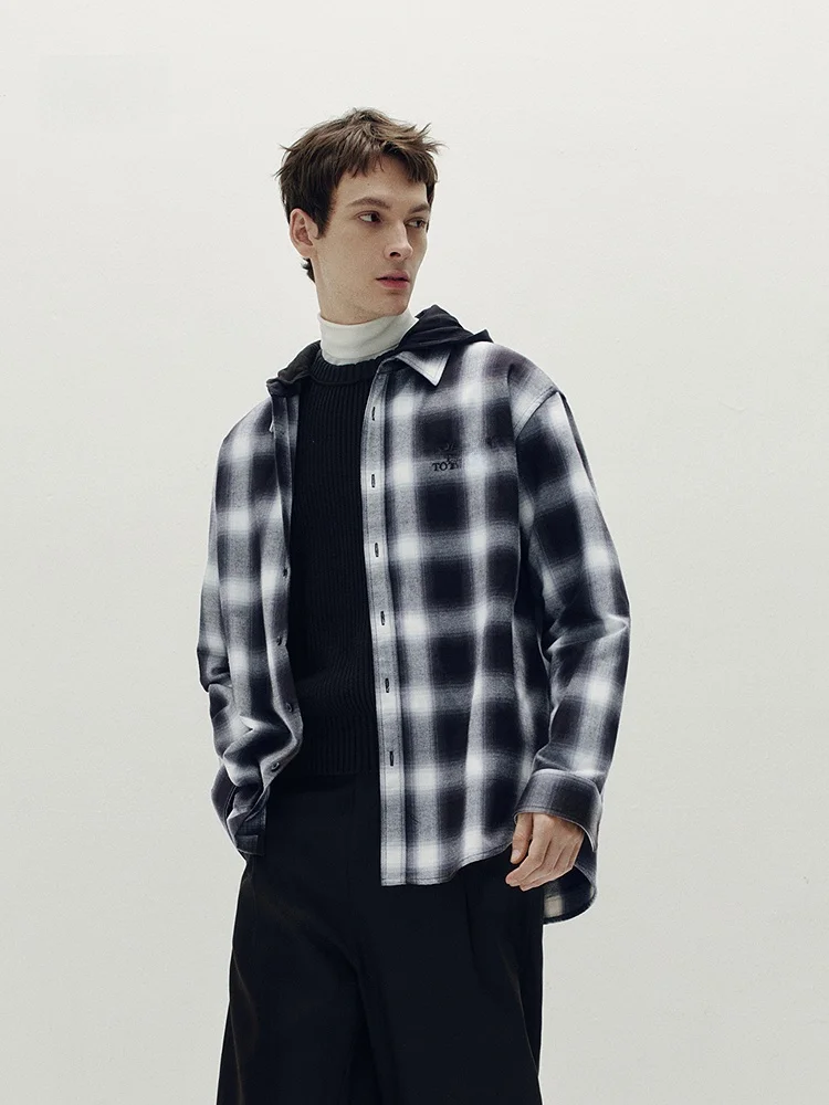 10月23度に着る服装は？チェック柄長袖シャツが解決するカジュアルスタイルの悩み