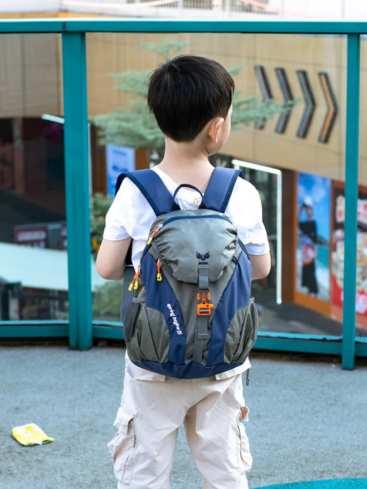 6年生の修学旅行に必要なリュックは、軽くて通気性の高いもので決める？