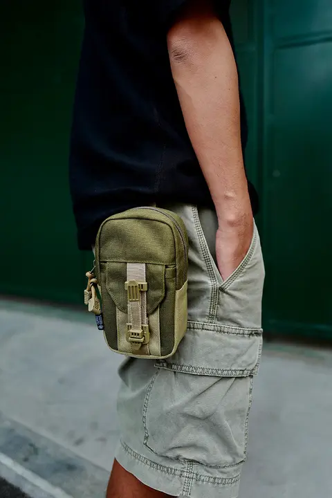 Tsanggoods ミニショルダーバッグ【防水ナイロン・収納力抜群・レトロデザイン】