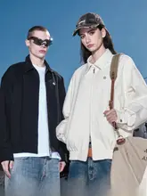 コットン製 やや短めの襟付きジャケット【男女兼用・春秋用・カジュアルスタイル】