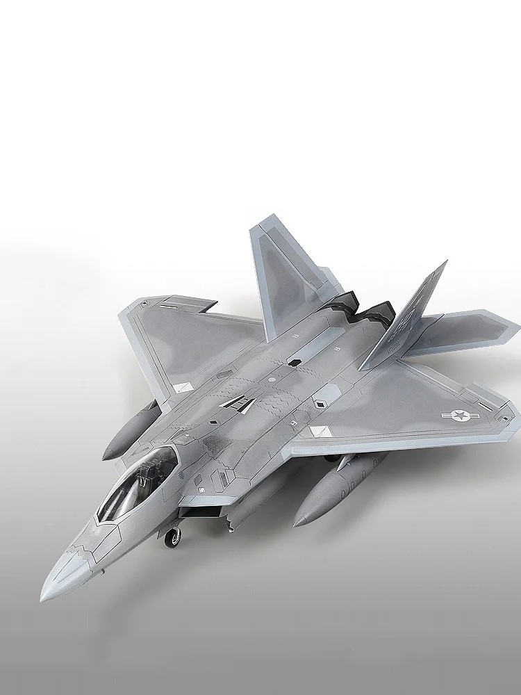 F22A猛禽戦闘機モデル：組み立て式現代戦闘機の詳細と実際の遊び方