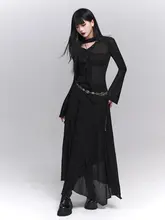 シンプルで上品な黒のドレス【高級感・秋用・韓国スタイル】（セットアップ対応）