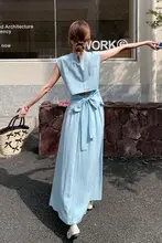 した雰囲気のノースリーブブラウスとスカート【女性用・夏用・上品なシルエット・（セットアップ対応）】