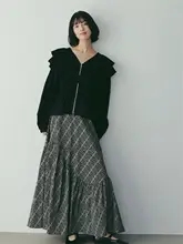 フレンチスタイルのアシンメトリックフリル花柄マキシスカート【ゆったりデザイン・ヴィンテージ風】