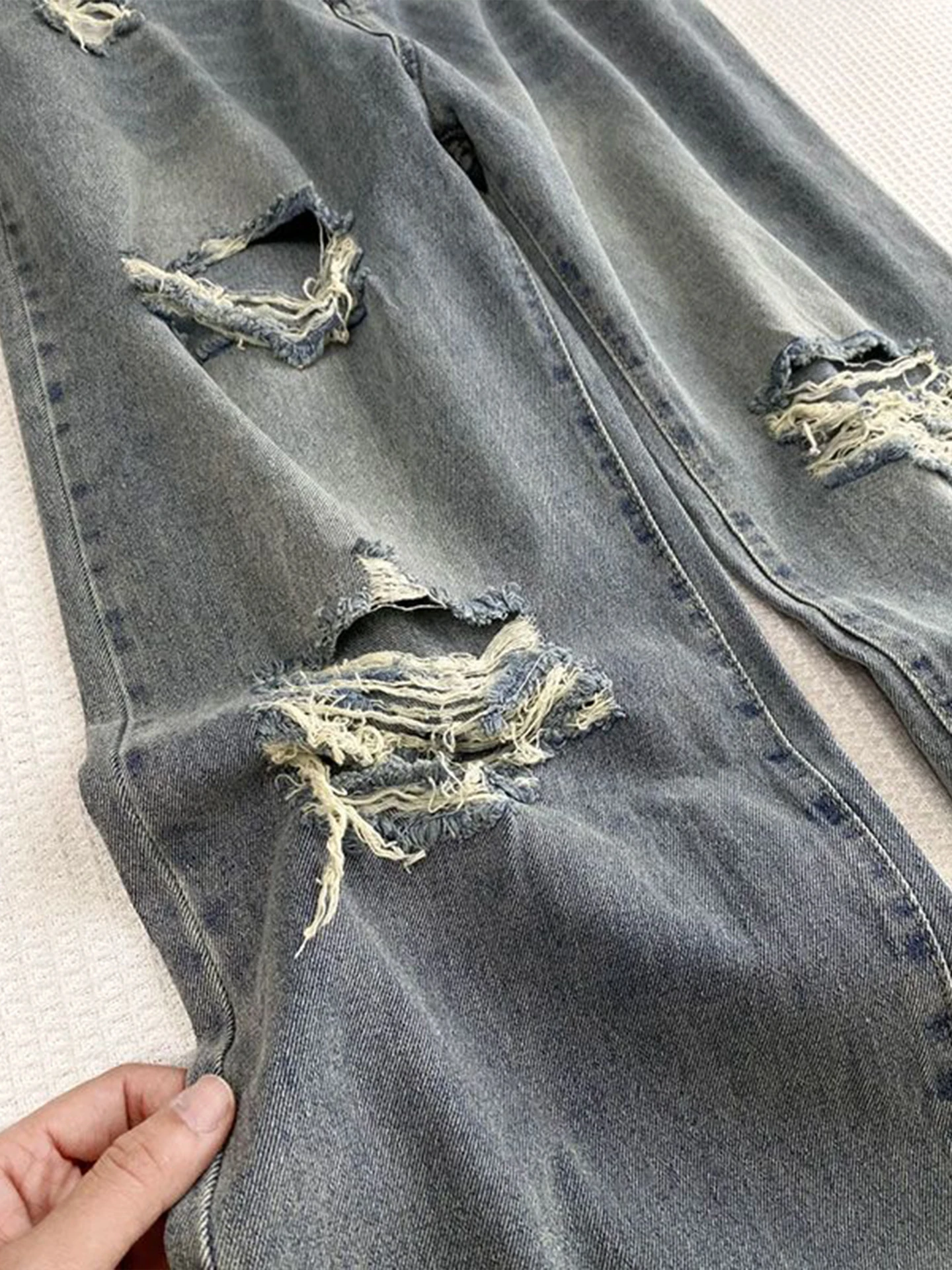 かっこいいジーンズの色落ち対策：ウォッシュドデニムパンツの実際の色落ち特性と防ぐ方法