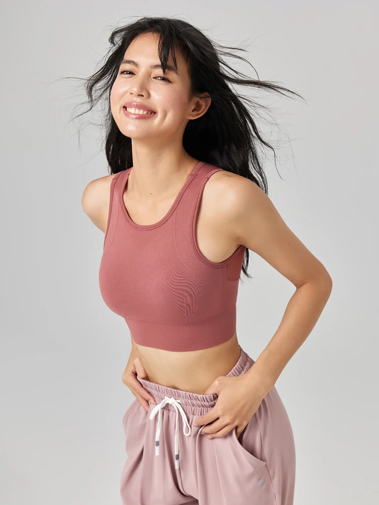 背中の肉が気になるとき、どんなブラジャーが本当に効果的？