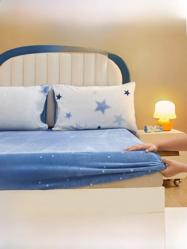 3mシンサレートインナーシュラフとは？水星STARZHOMEの抗静電ミルクフリースベッドシーツが解決する実際の課題