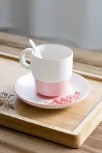 デザイン陶器のマグカップ【ハンドル付き・カップル用・家庭用】