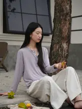 優雅なレトロデザインの花柄切り替えストレートパンツ