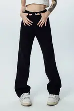 カジュアルなデザインのブラックデニムパンツ【ストレート・フィット・夏用】
