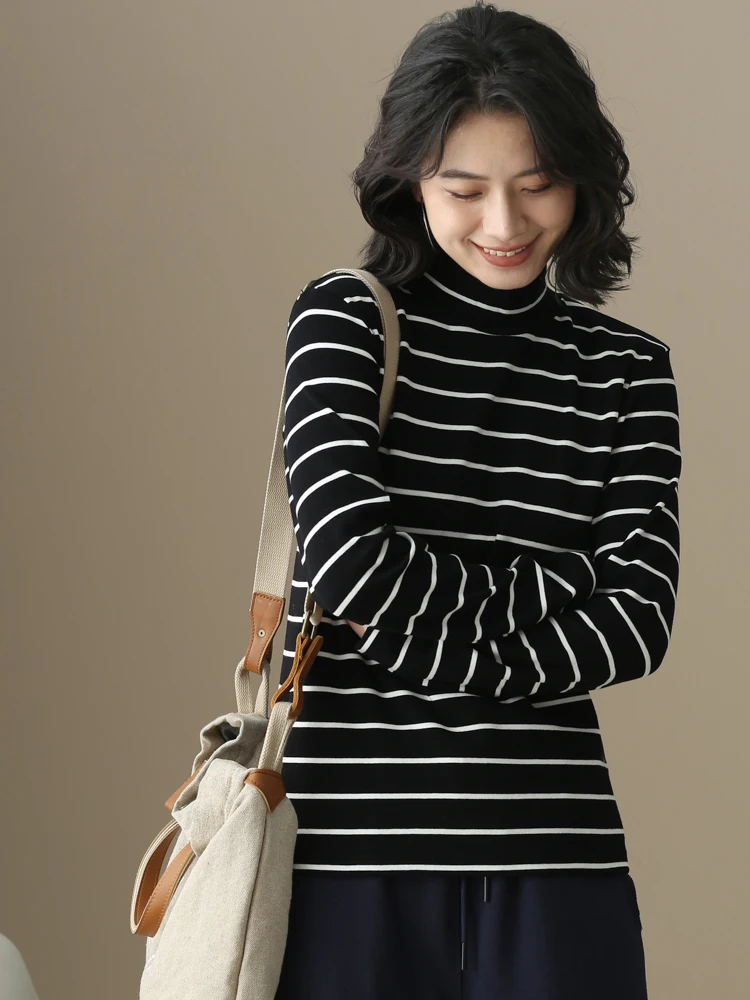 大人可愛い服 40代コーデの秘密：ストライプTシャツで自然な可愛さを実現