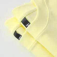 優しい印象のクリームイエロー！レモンイエローコットン短袖Tシャツ【男女兼用・カジュアル・スタイル】