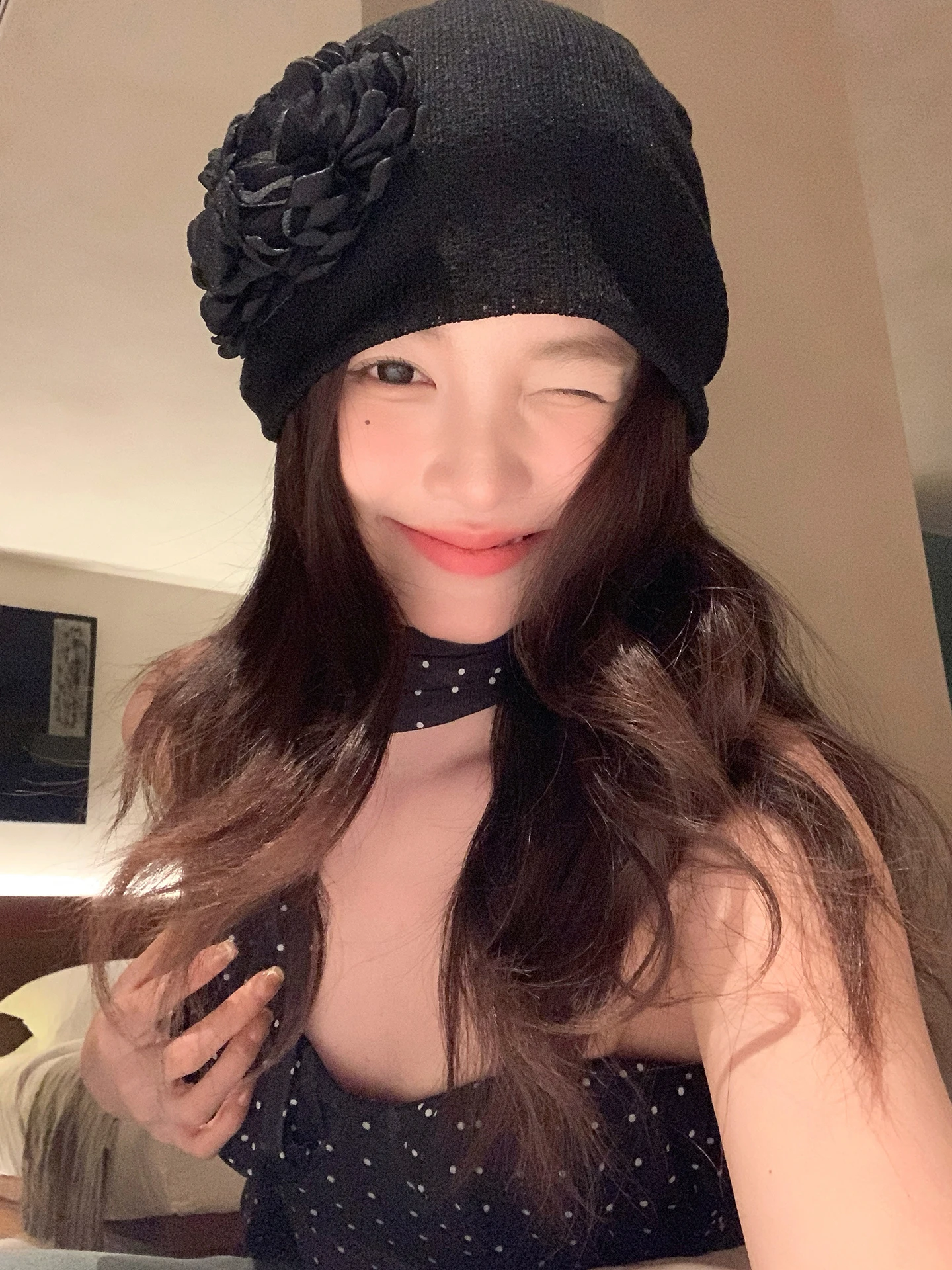 40代女性に合う「きれいめコーデ」の帽子は、これで決まり？