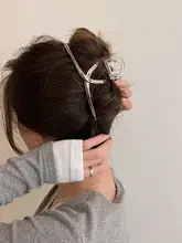 大きサイズ金属ヘアクリップ【シャークデザイン・後頭部用・ヘアアクセサリー】