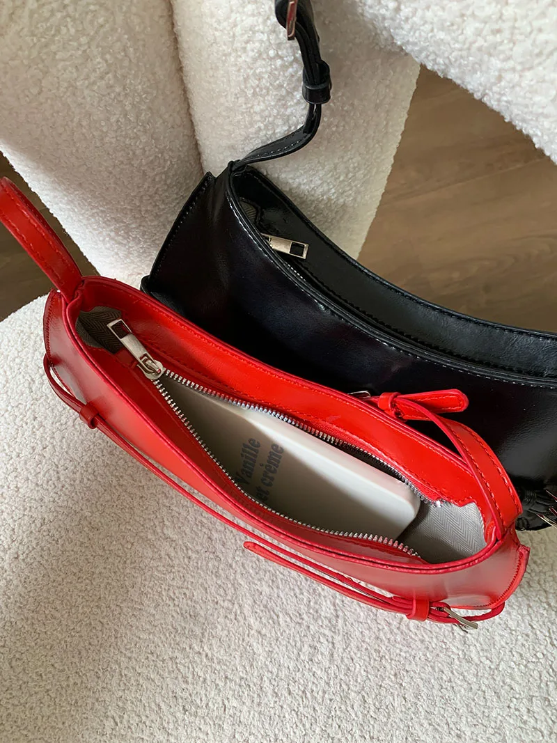 オフィス カジュアル バッグ レディース どうやって選ぶ？モダンなフランス風ショルダーバッグが解決するリアルな悩み